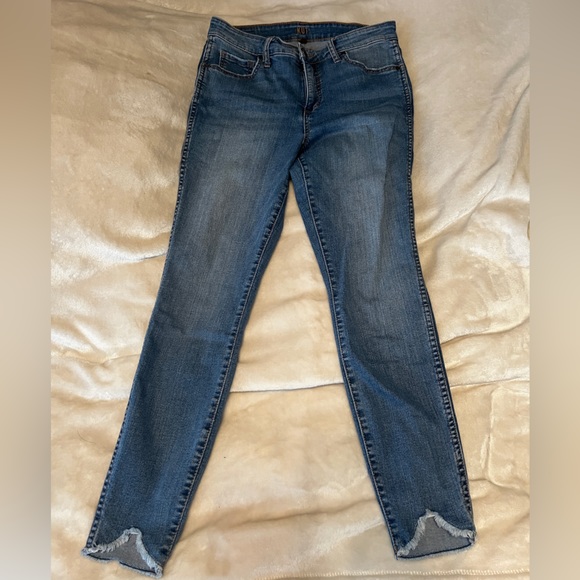 Kut Frayed Hem Skinny Jeans - Picture 2 of 5